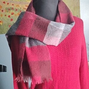 100% Virgin Wool Red /Grey Plaid Scarf